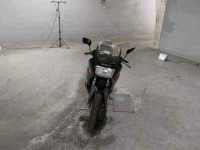 Honda CBR250R