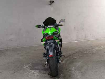 Kawasaki Ninja 650R 2012