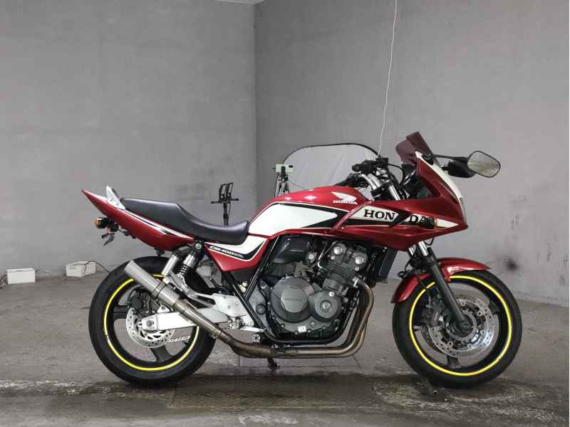 Honda CB400SFV 2010
