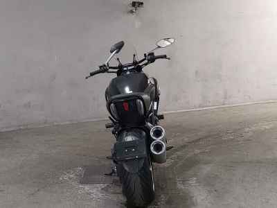 Ducati Diavel Carbon 2011