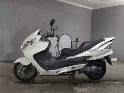 Suzuki Skywave 250SS