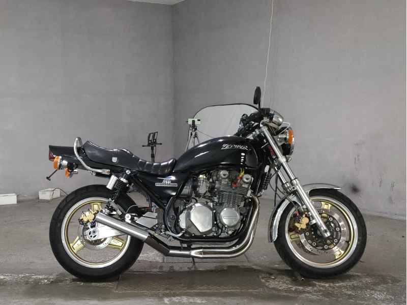 Kawasaki Zephyr 750 2020