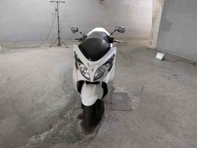 Suzuki Skywave 250M