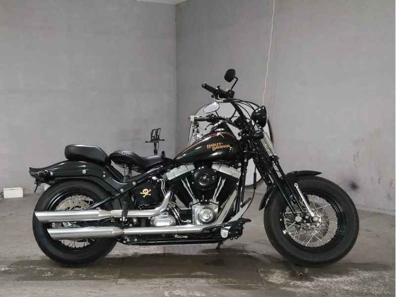 Harley-Davidson FLSTSB1580 2009