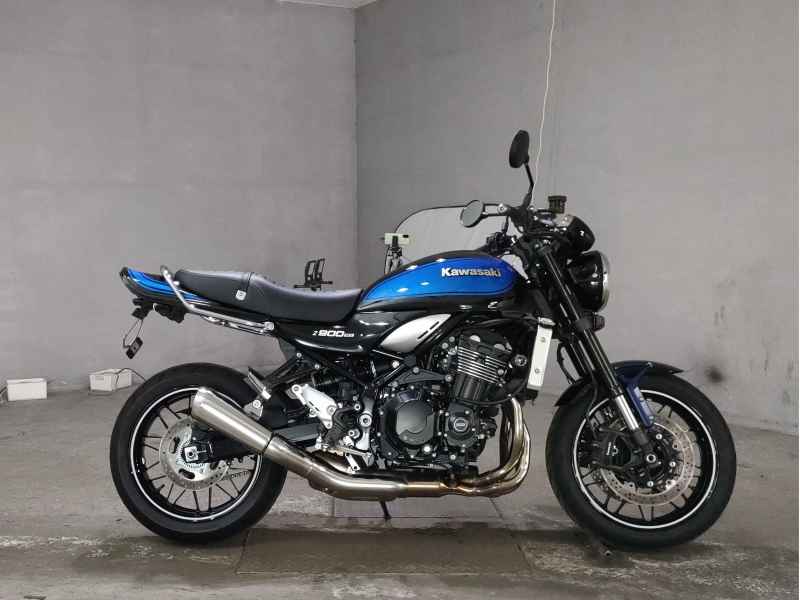 Kawasaki Z900RS 2024