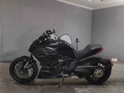 Ducati Diavel 2012