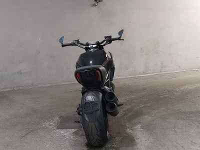 Ducati Diavel 2012
