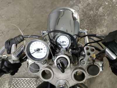 Yamaha SR400