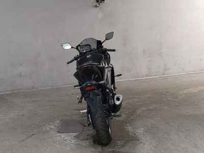 Yamaha YZF-R25