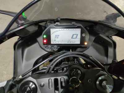 Yamaha YZF-R25