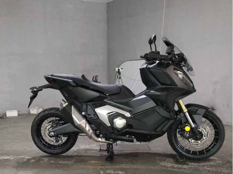 Honda X-Adv 750 2024