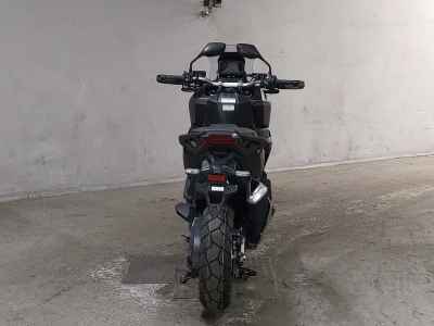 Honda X-Adv 750 2024