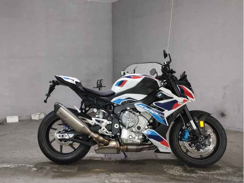 BMW M1000R 2024