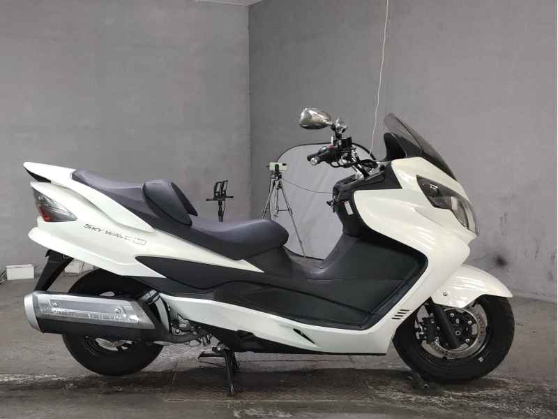 Suzuki Skywave 250S