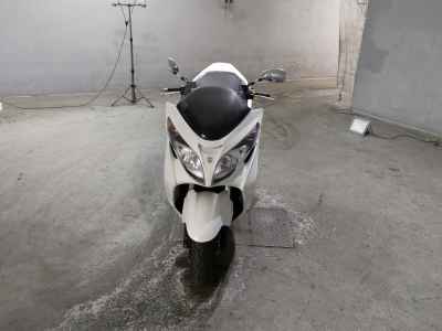 Suzuki Skywave 250S