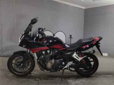 Honda CB1300 Super Boldor 2016