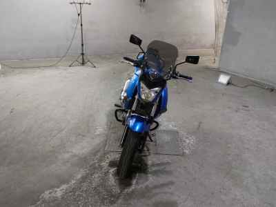 Suzuki GSR250