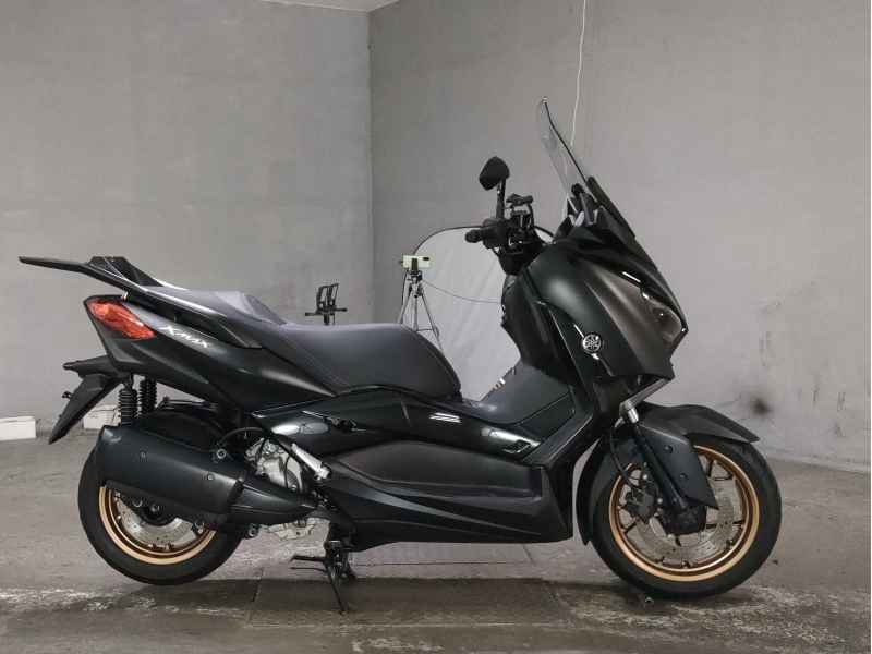 Yamaha XMAX 250 2022