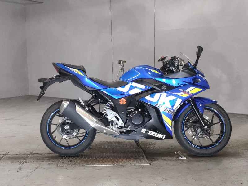 Suzuki GSX250R
