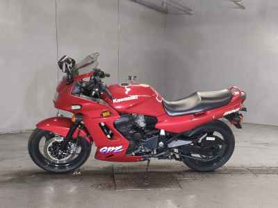 Kawasaki ZX1100E1 2025