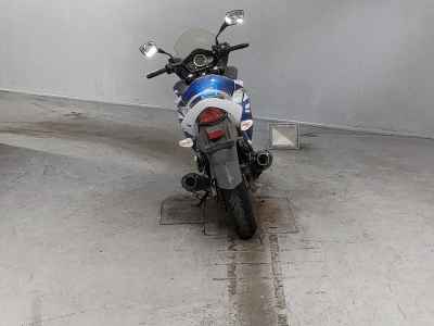 Suzuki GSR250F