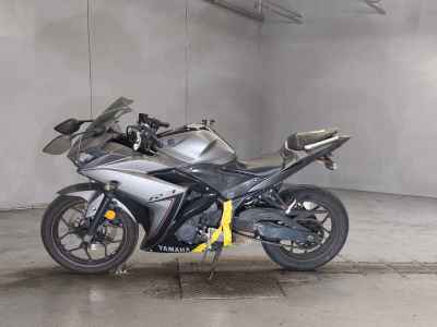 Yamaha YZF-R3 2016