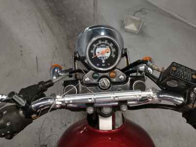 Suzuki ST250E