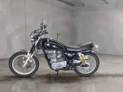 Yamaha SR400 2005