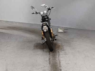 Yamaha SR400 2005