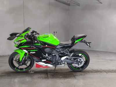 Kawasaki Ninja ZX-25R KRT Edition 2022