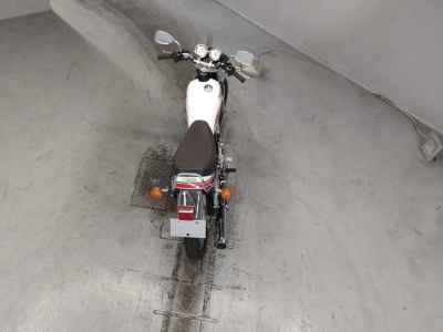 Yamaha SR400 2012
