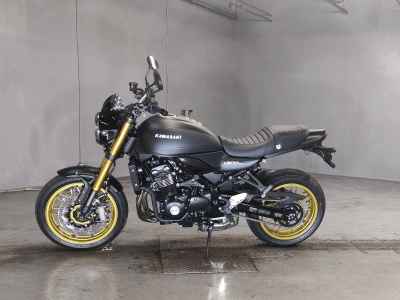 Kawasaki Z900RS SE 2025