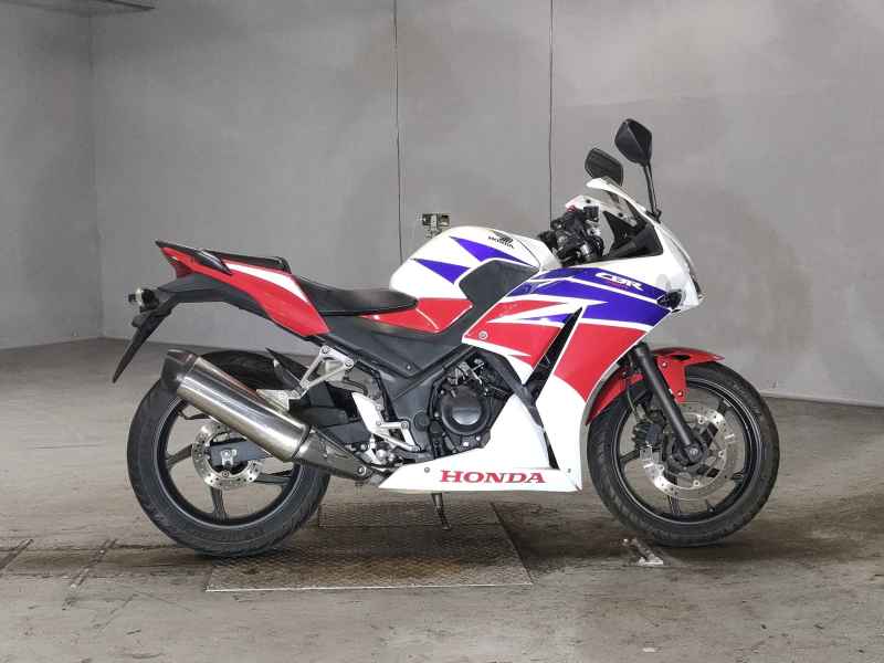 Honda CBR250R 2015