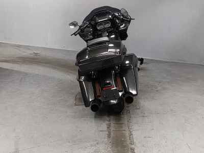Harley-Davidson Road Glide FLTRXSE1923 CVO 2017
