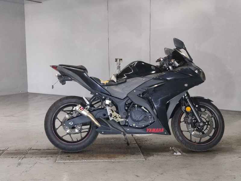 Yamaha YZF-R25 2015
