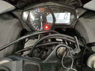 Yamaha YZF-R25 2015