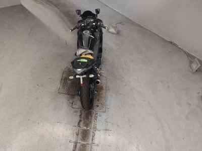 Yamaha YZF-R25 2015