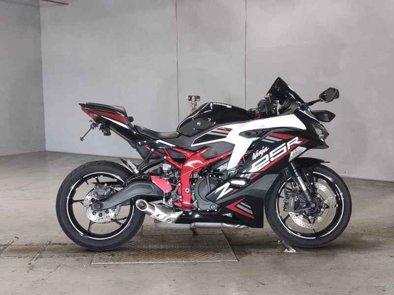 Kawasaki Ninja ZX-25R KRT Edition 2021