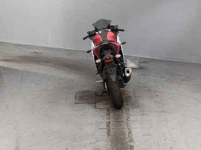 Yamaha YZF-R25 2015