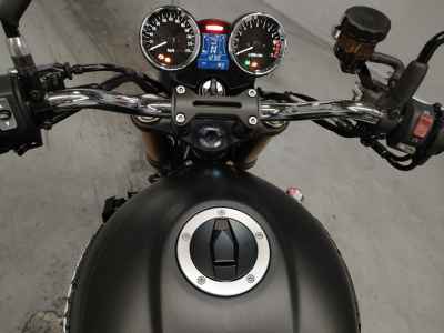 Kawasaki Z900RS SE 2025