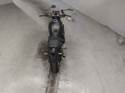 Kawasaki Z900RS SE 2025