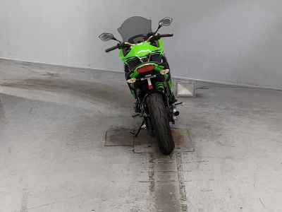 Kawasaki Ninja 400R 2013