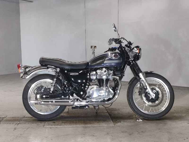 Kawasaki W800 2023