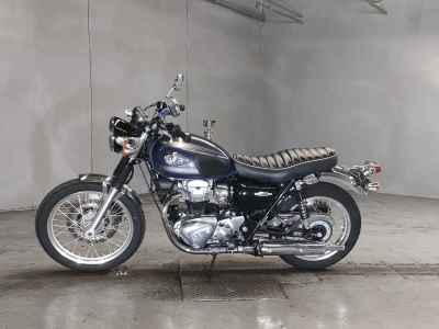 Kawasaki W800 2023