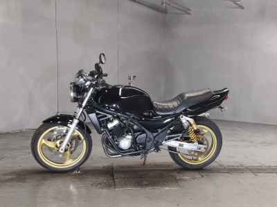 Kawasaki Balius ZR250