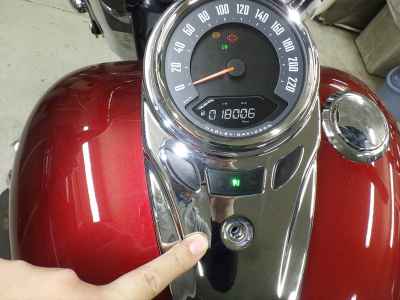 Harley-Davidson FLHCS1870 2023