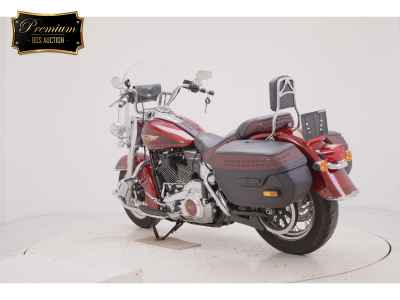 Harley-Davidson FLHCS1870 2023