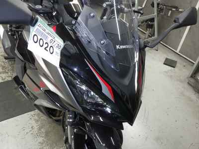 Kawasaki Ninja 1000SX 2025