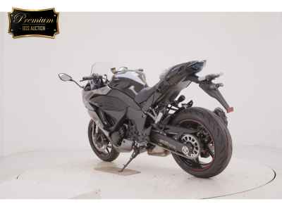 Kawasaki Ninja 1000SX 2025