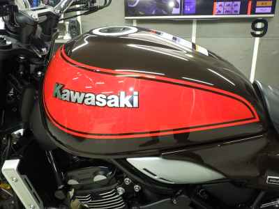 Kawasaki Z900RS 2023